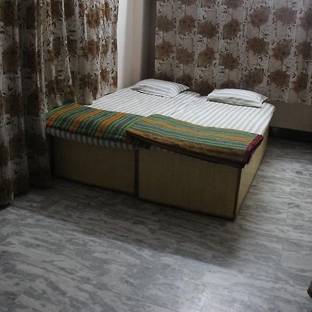 Sagar Guest House พาราณสี ภายนอก รูปภาพ
